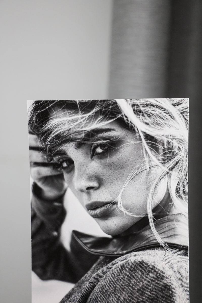 RagPhoto-BWModel02_web